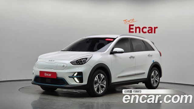 2022 Kia Niro, VIN KNACB81GFNA121114