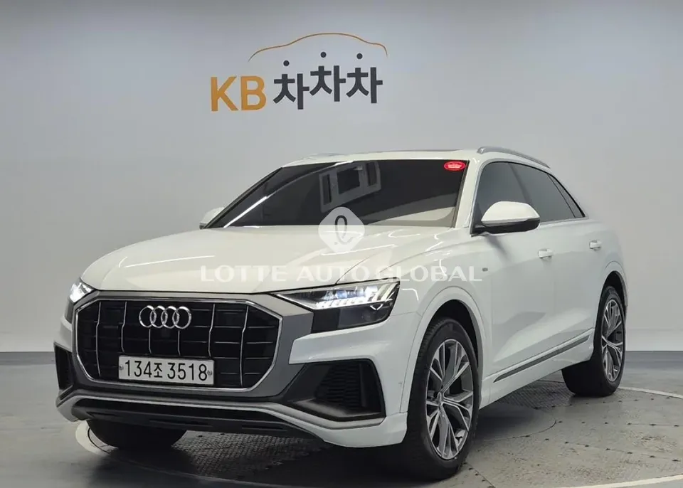 2020 Audi Q8, VIN WAUZZZF13LD013627