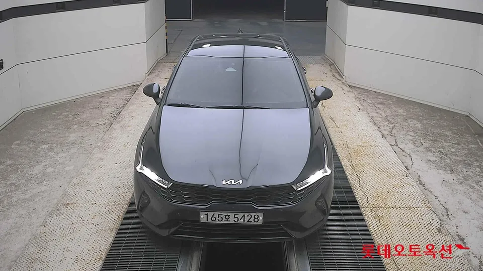 2022 Kia K5, VIN KNAG241JBNA020310