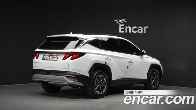 2024 Hyundai Tucson, VIN KMHJC81BGRU382571