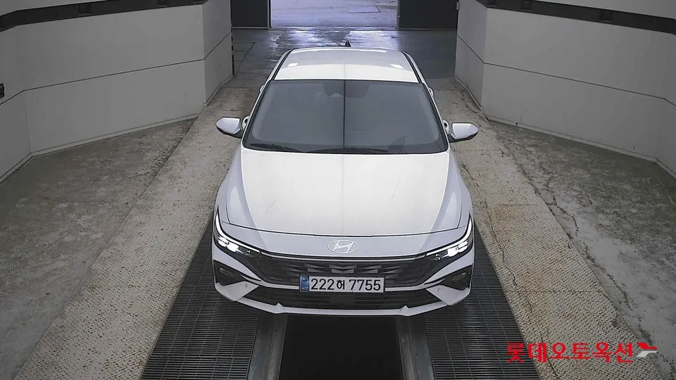 2025 Hyundai Avante, VIN KMHLN41EESU891930
