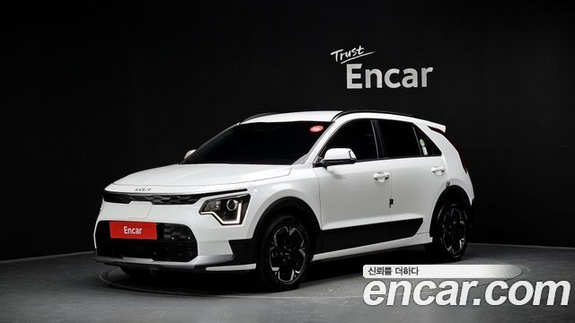 2024 Kia Niro, VIN KNACP811FRA042214