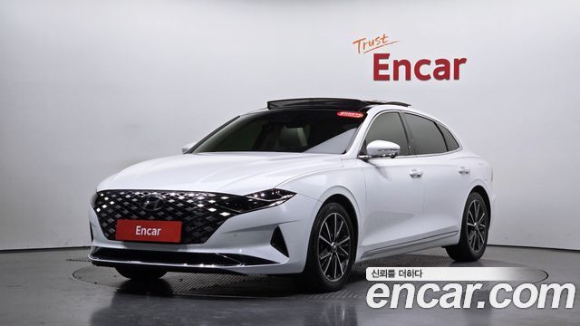 2022 Hyundai Grandeur, VIN KMHF141DBNA458413
