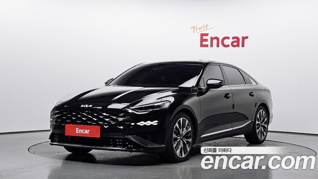 2022 Kia K8, VIN KNAM641BBNA000575