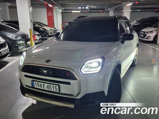 2024 Mini Countryman, VIN WMW21GA08R7P25733