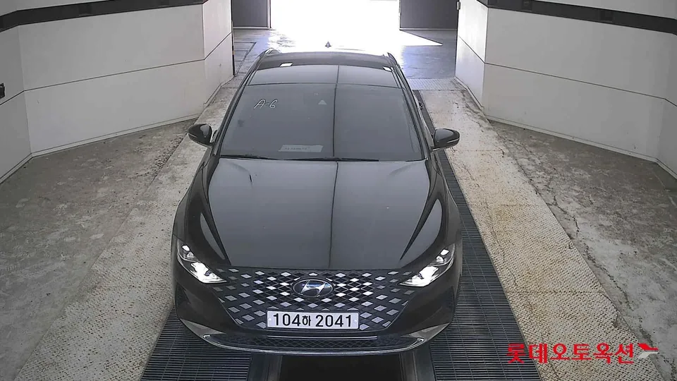 2020 Hyundai Grandeur, VIN KMHF141DBLA366293