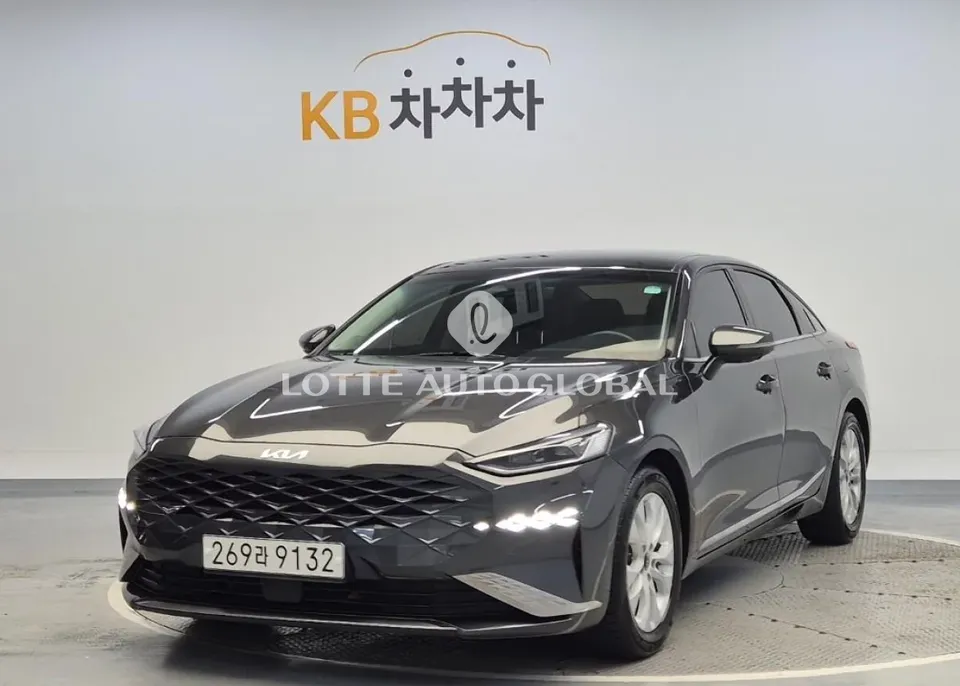 2023 Kia K8, VIN KNAM241BBPA031849