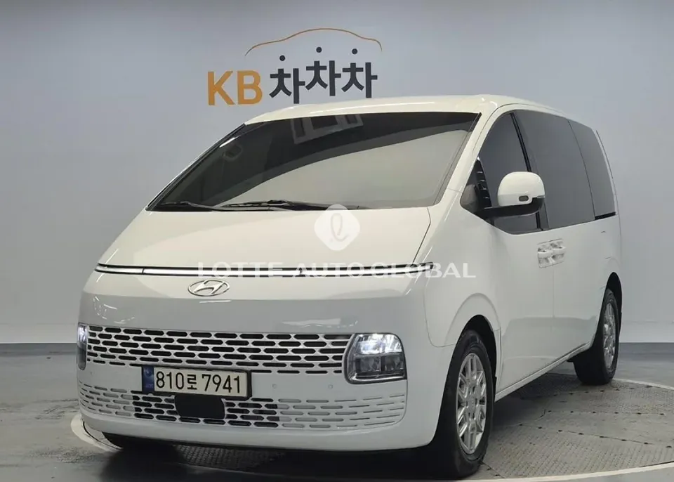 2024 Hyundai Staria, VIN KMFYDX71BRC165163