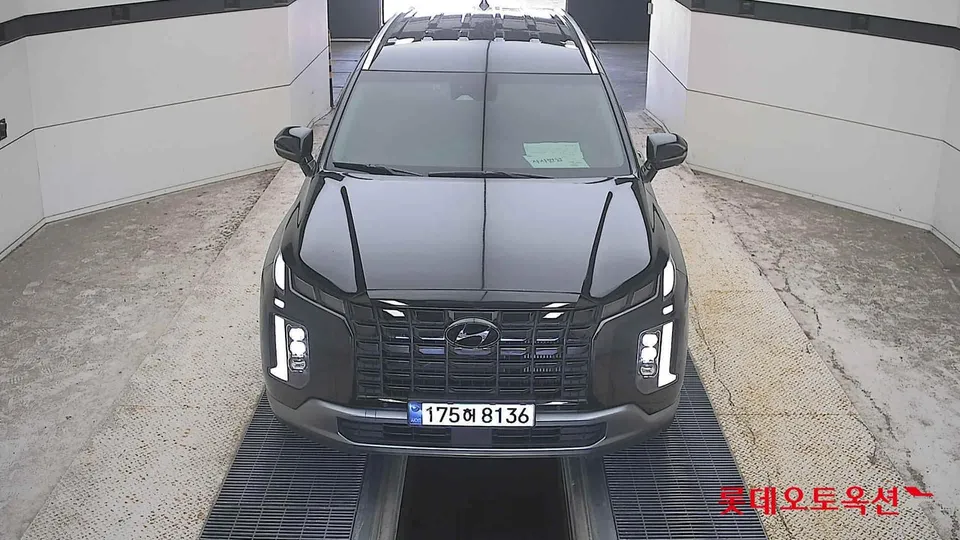 2024 Hyundai Palisade, VIN KMHR281ABRU701877