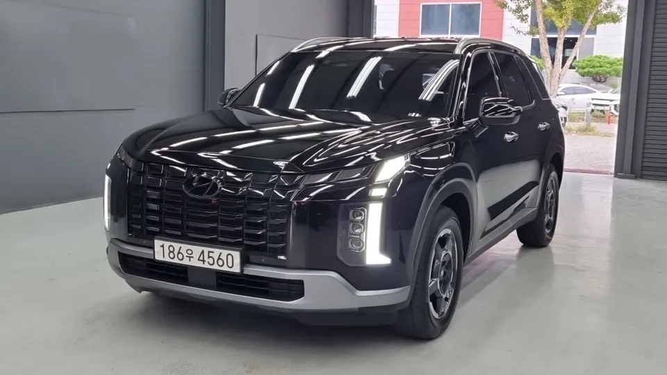 2023 Hyundai Palisade, VIN KMHR281ABPU553868