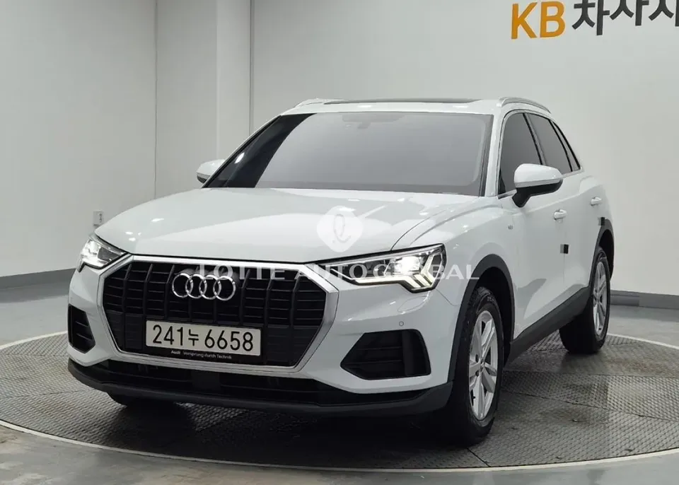 2020 Audi Q3, VIN WAUZZZF32L1096437
