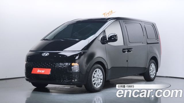 2025 Hyundai Staria, VIN KMFYDX71BSU232531