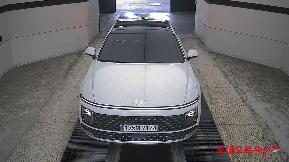 2023 Hyundai Grandeur, VIN KMHN2411BPA025234