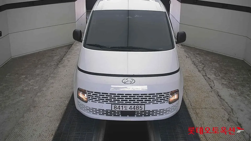 2022 Hyundai Staria, VIN KMFYFX71BNU073024