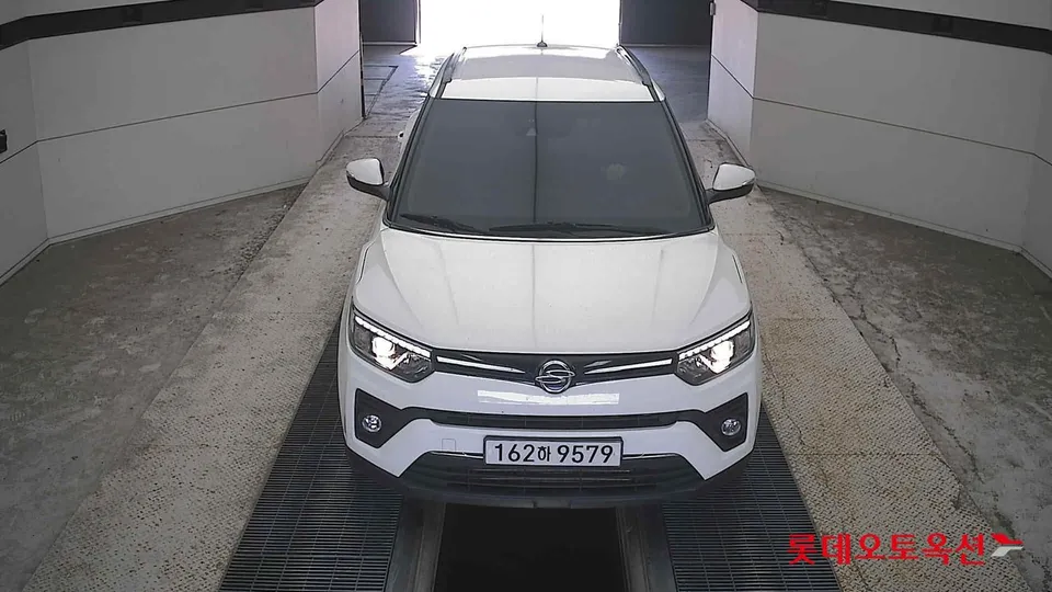 2021 SsangYong Tivoli, VIN KPBXH3AT1MP357055