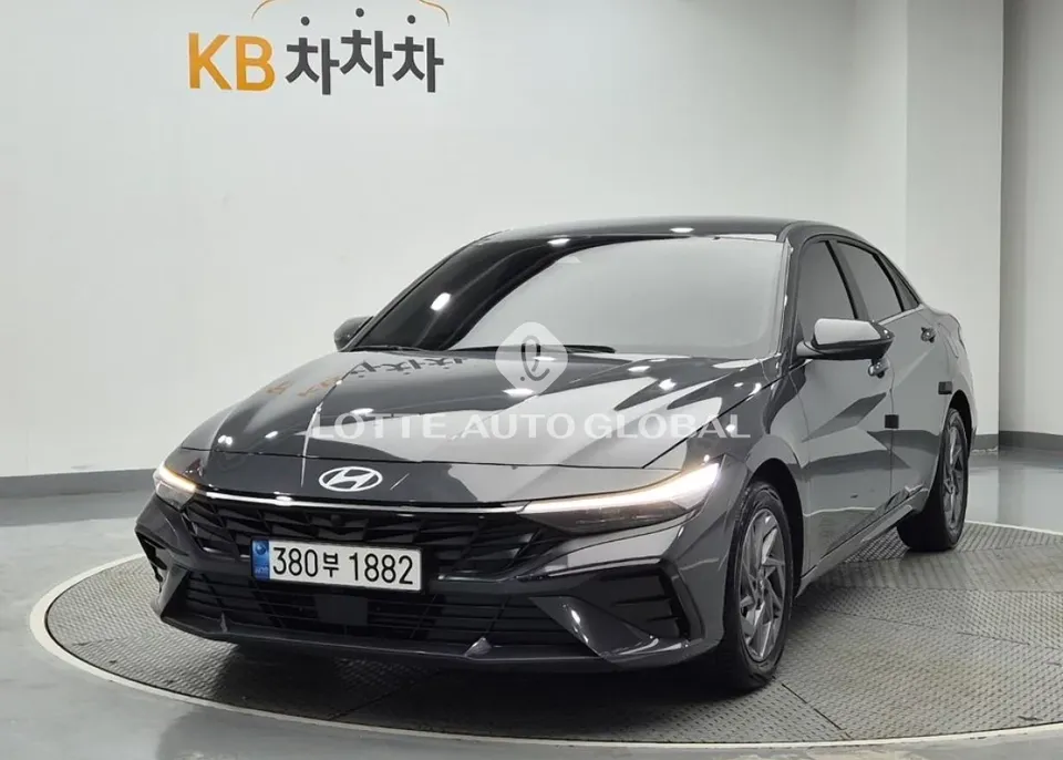 2025 Hyundai Avante, VIN KMHLR41EESU982628