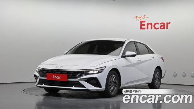 2024 Hyundai Avante, VIN KMHLN41EERU557313