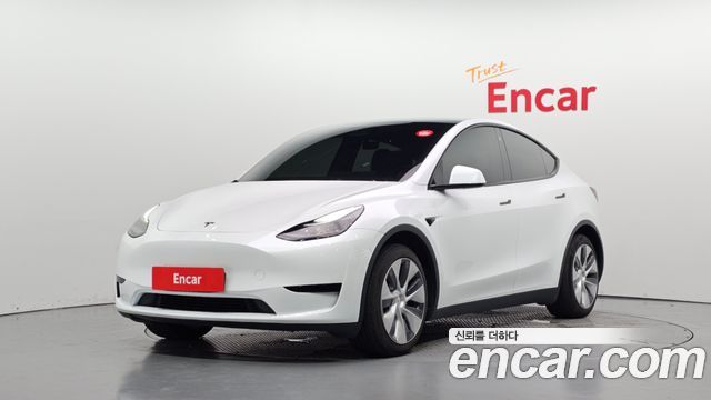 2023 Tesla Model Y, VIN LRWYGCFS1PC075868