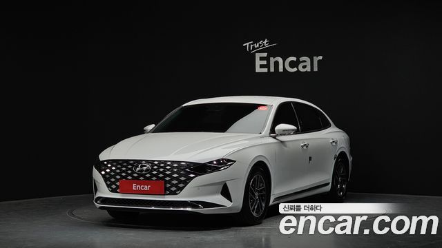 2022 Hyundai Grandeur, VIN KMHF141DBNA483468