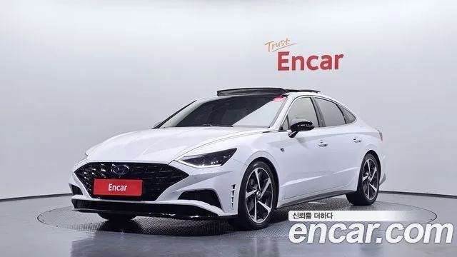 2021 Hyundai Sonata, VIN KMHL3412BMA137101