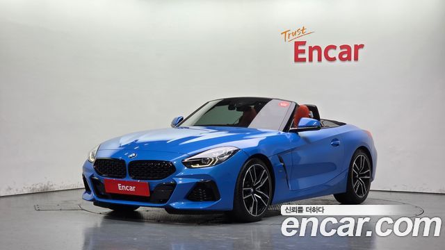2022 BMW Z4, VIN WBAHF7106NWX71010