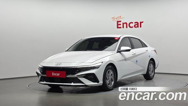 2024 Hyundai Avante, VIN KMHLM41EERU624000
