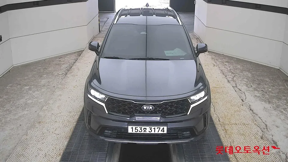 2021 Kia Sorento, VIN KNARL81BGMA049664