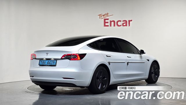 2022 Tesla Model 3, VIN 5YJ3E1EAXNF305939