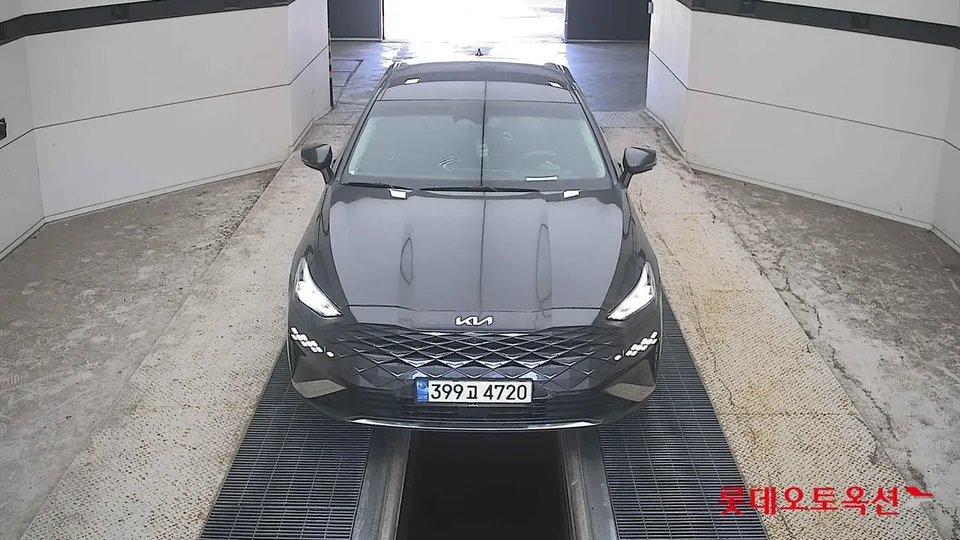 2023 Kia K8, VIN KNAM641BBPA034795