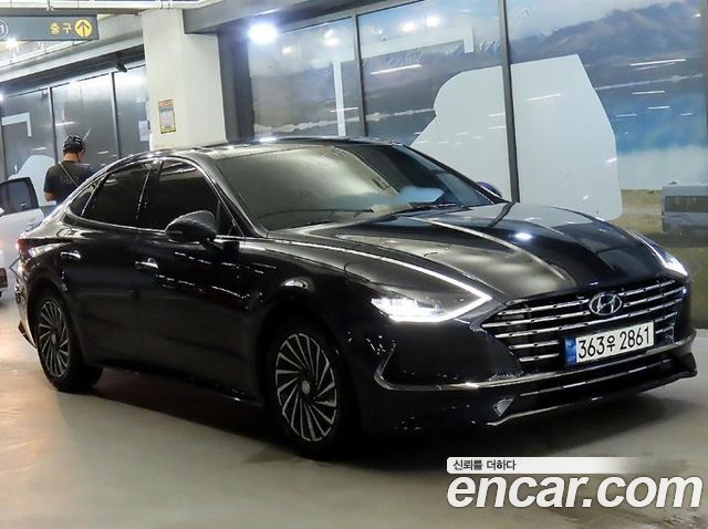2022 Hyundai Sonata, VIN KMHL241JBNA044721