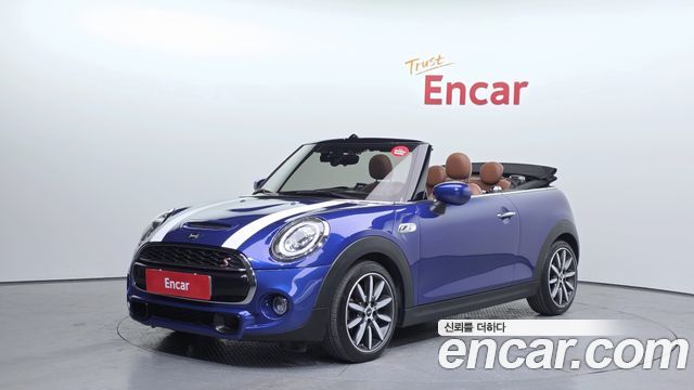 2021 Mini Cooper Convertible, VIN WMWWP1102M3M69764