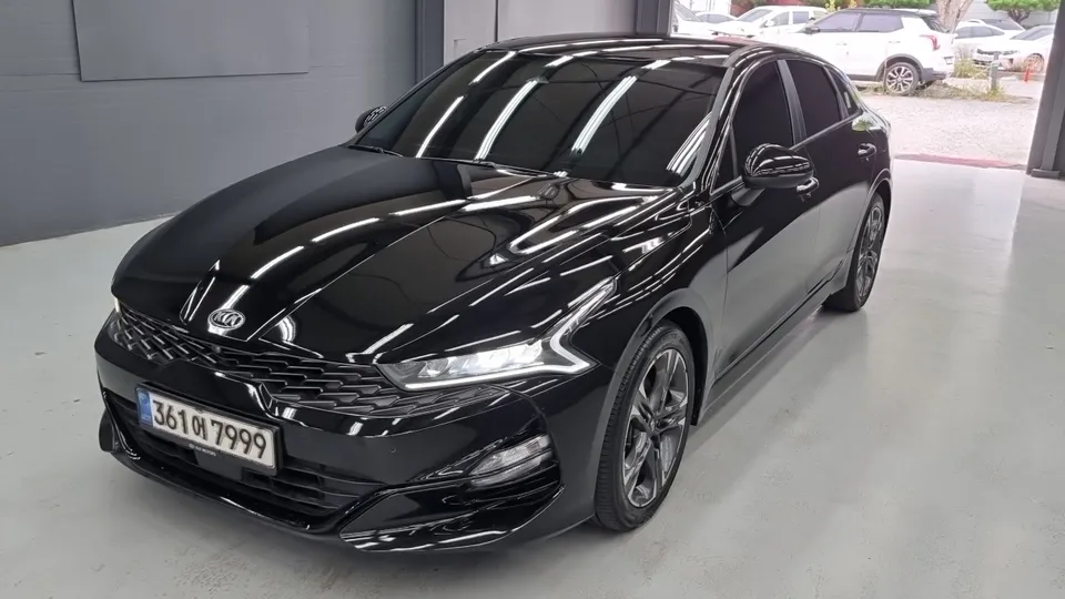 2020 Kia K5, VIN KNAG6412BLA068843