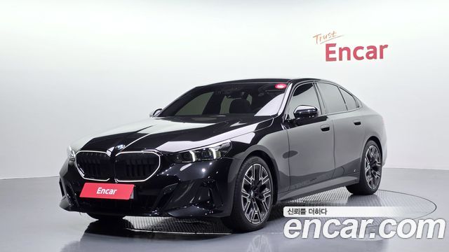 2026 BMW 5-Series, VIN WBA51FJ06TCV92086