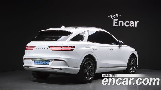 2022 Genesis GV70, VIN KMTMA811PNU003374