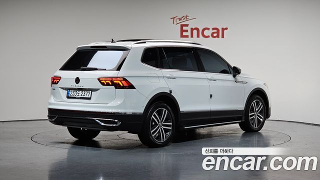 2022 Volkswagen Tiguan, VIN WVGZZZ5NZNM153692