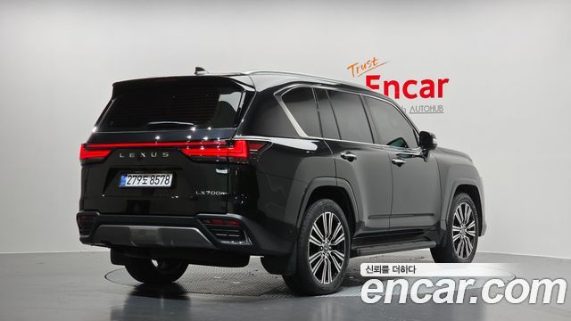 2025 Lexus LX, VIN JTJGD7CX9S4005242