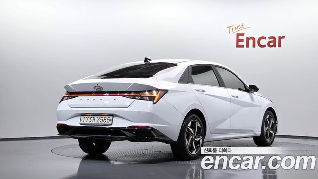 2021 Hyundai Avante, VIN KMHLR41EEMU024944