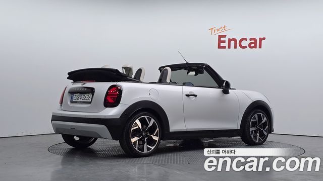 2026 Mini Cooper Convertible, VIN WMW21GX07T2X85210