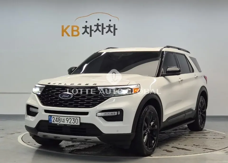 2022 Ford Explorer, VIN 1FM5K8HCXNGB34473