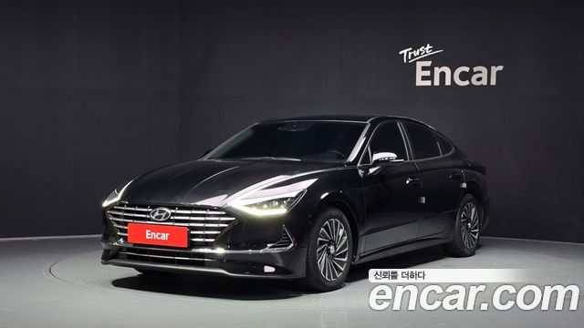 2022 Hyundai Sonata, VIN KMHL241JBNA043487