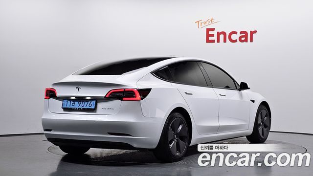 2021 Tesla Model 3, VIN 5YJ3E1EB7MF946943
