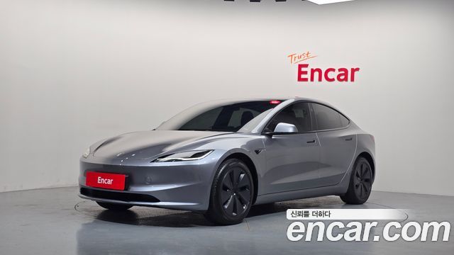 2025 Tesla Model 3, VIN LRW3E7FS5SC474704