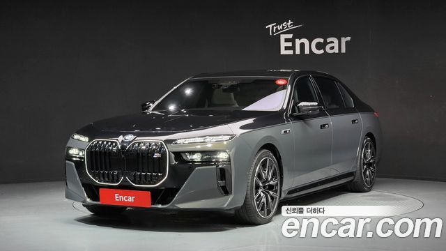 2025 BMW i7, VIN WBY81EH03SCT80212