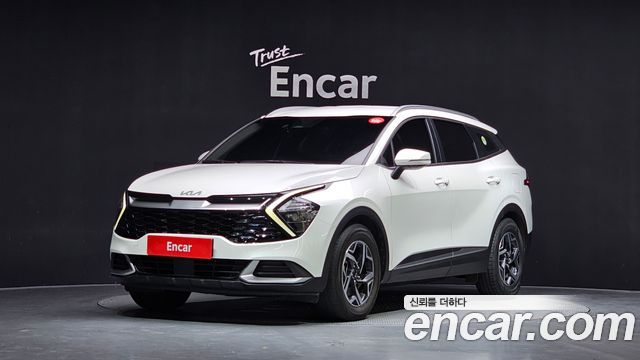 2022 Kia Sportage, VIN KNAPV81CBNK010745