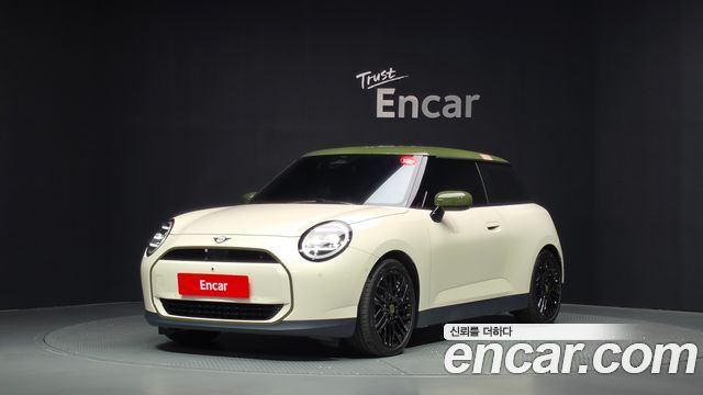 2026 Mini Cooper, VIN WMW21GC08TTB72077