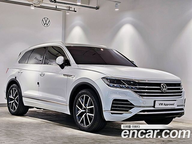 2023 Volkswagen Touareg, VIN WVGZZZCR8PD012374