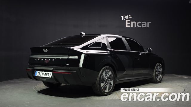 2027 Hyundai Avante, VIN KMHLH41GEVU007436