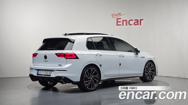2024 Volkswagen Golf, VIN WVWZZZCD1RW218930