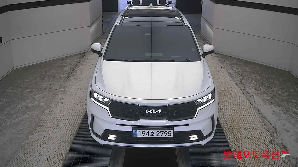 2023 Kia Sorento, VIN KNARM81GBPA128794