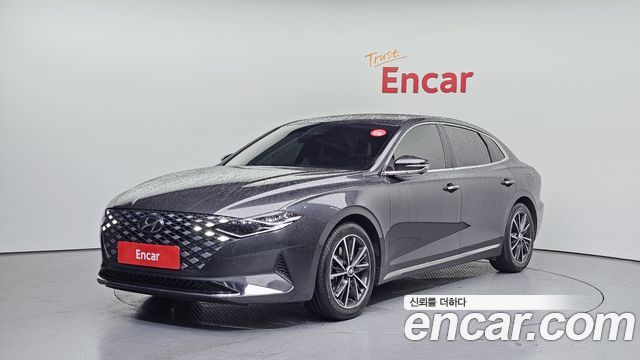 2022 Hyundai Grandeur, VIN KMHF241DBNA483891